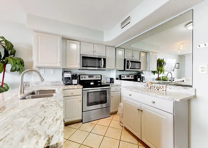 Apartment Surf & Racquet Club #505a *