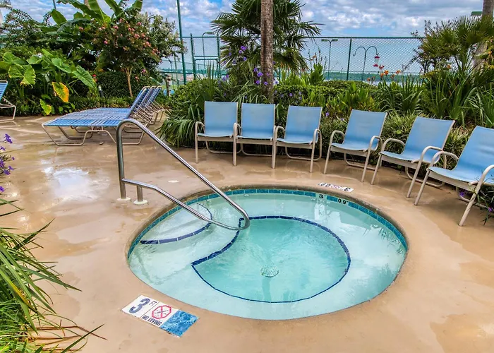 Surf & Racquet Club #505a Apartment